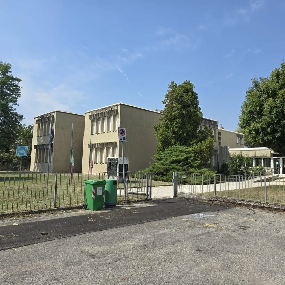 L’edificio della scuola primaria G. Marconi